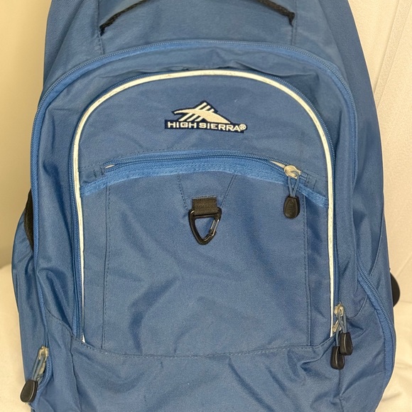 High Sierra Blue Wheeled Travel Bag with Retractable Handle - Picture 10 of 11